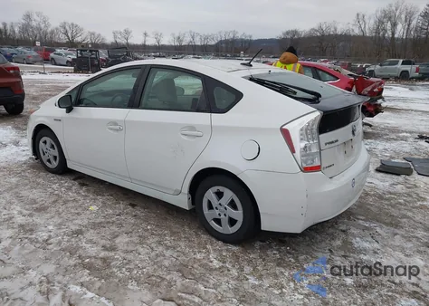 2011 Toyota Prius Two z USA, uszkodzony, nr VIN JTDKN3DU5B5370360